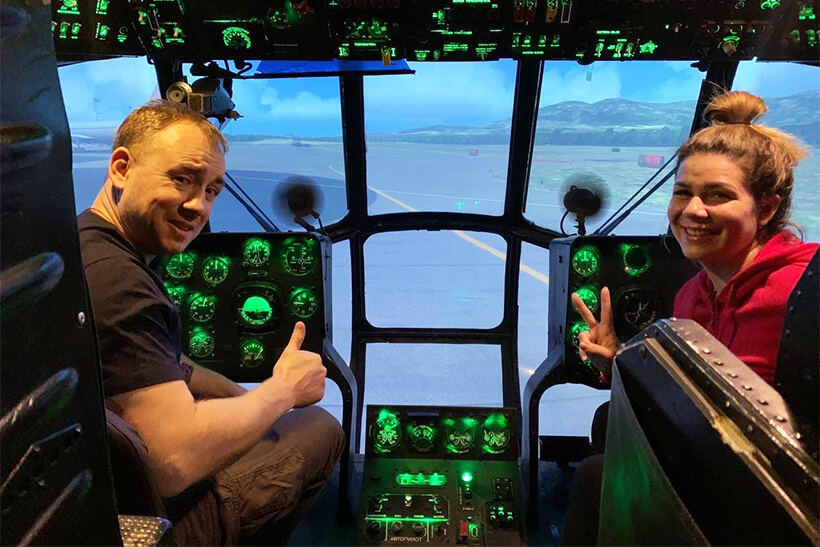 Полёт на симуляторе вертолета МИ-82 Полёт на симуляторе вертолета МИ-82