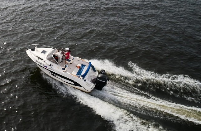 Прогулка на катере в Москве1