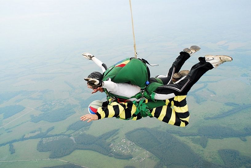 Тандемный прыжок с парашютом2