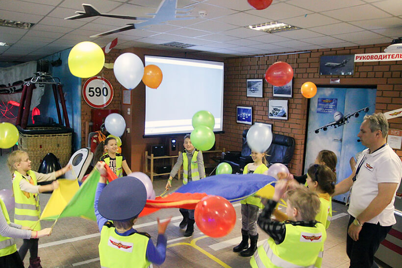 Обучение в лётной школе для детей1