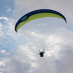 Полет с воздушной акробатикой