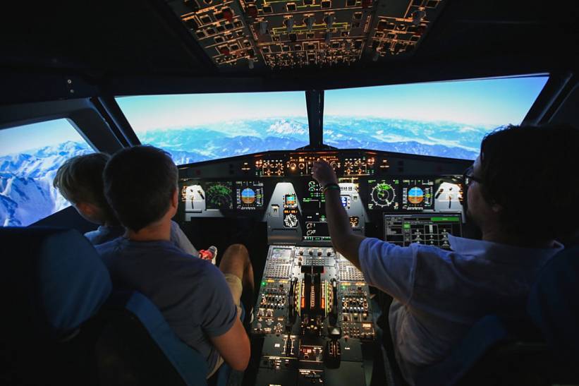 Полёт на авиатренажере самолета Airbus A3200